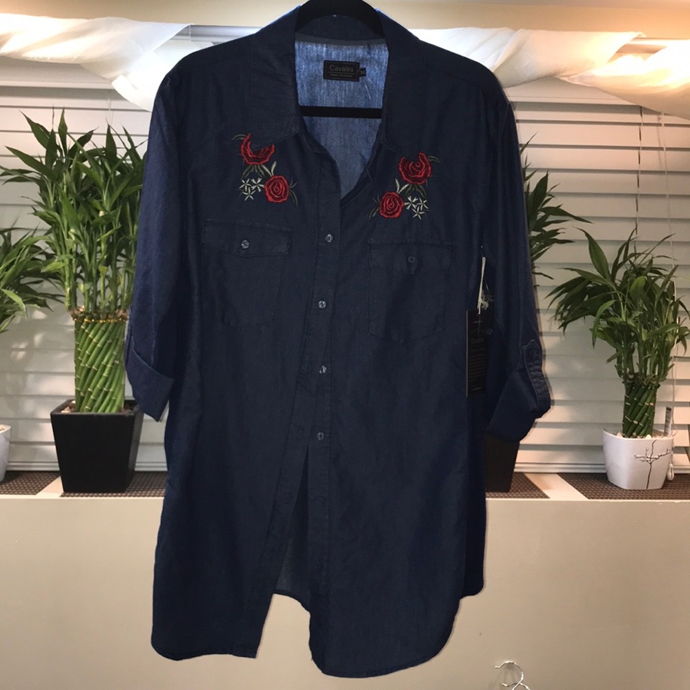 Women’s Denim Embroidered Top Plus Size 3X